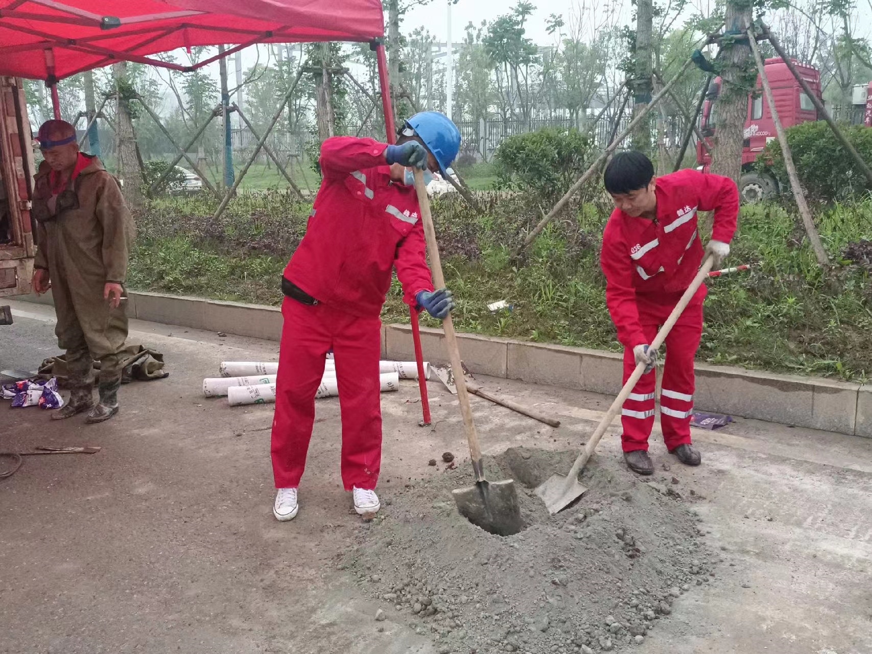 林州管道疏通哪家好】及时进行市政管道清淤